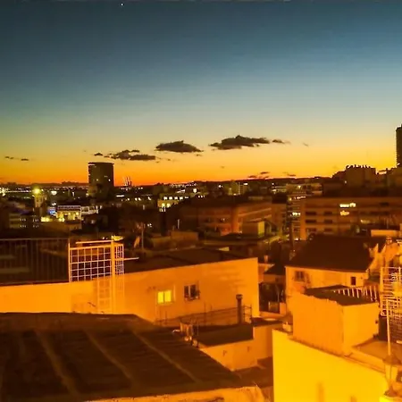 Casa Colorista En El Casco Antiguo *