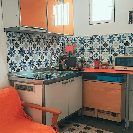Casa Colorista En El Casco Antiguo Holiday home *