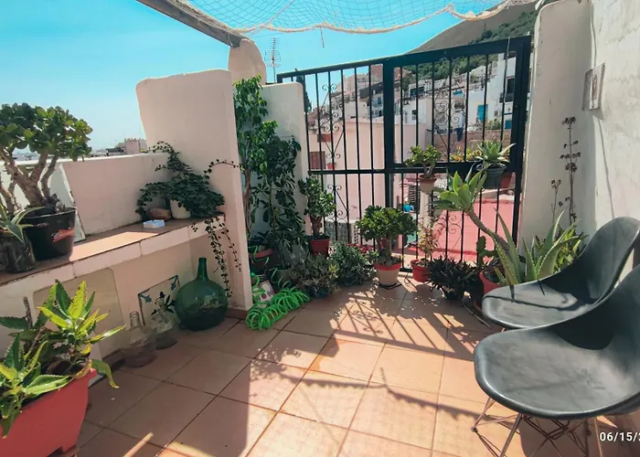 Casa Colorista En El Casco Antiguo Hébergement de vacances