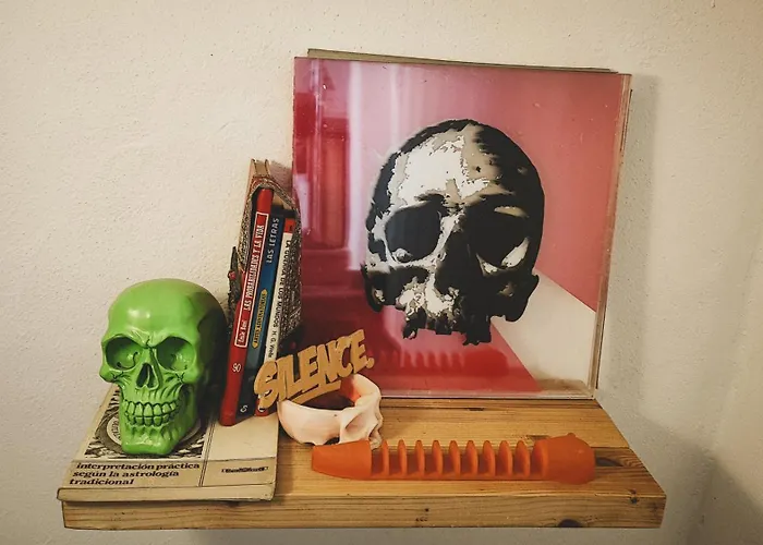 Casa Colorista En El Casco Antiguo